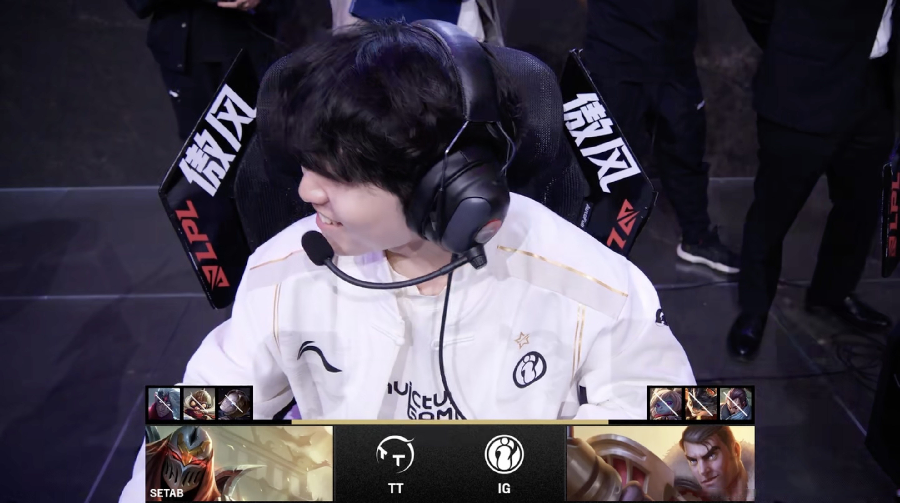 关于Doinb在MAD比赛中大比分获胜，大比分获胜引发热议！赛场气氛高涨的信息-爱游戏移动官网